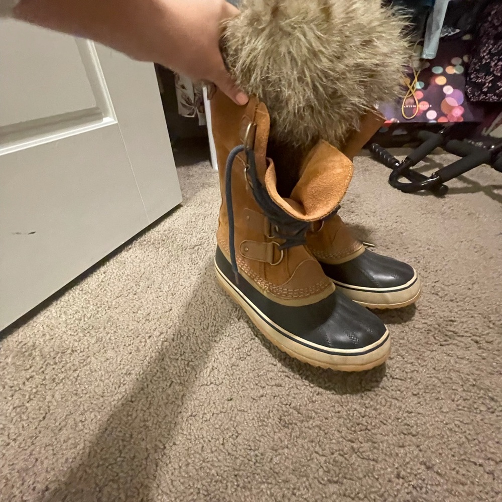 Sorel women’s boots
